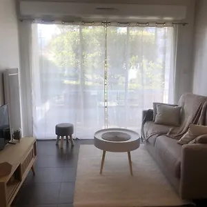 Le Carré Des Vosges Centre Avec Terrasse, Parking Privatif, Wifi , Vannes France